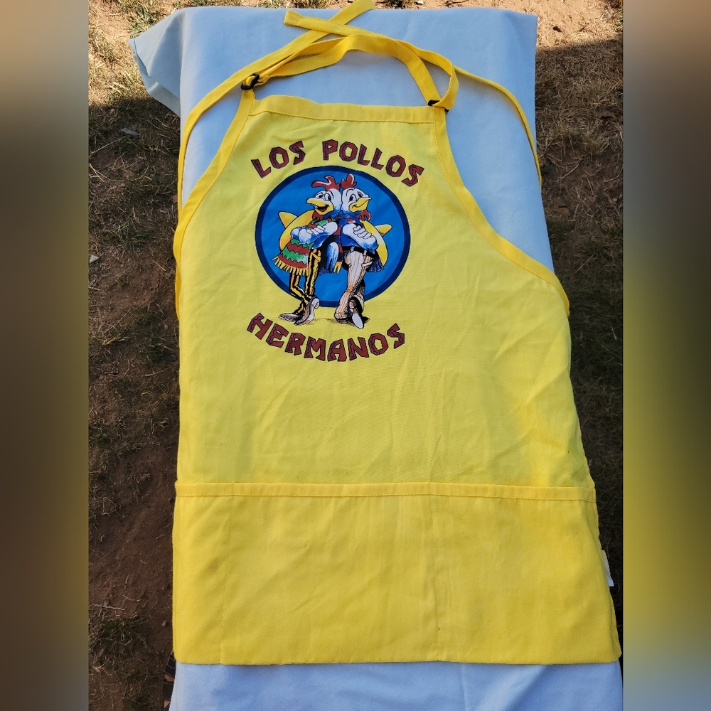 Los Pollos Hermanos Yellow Apron